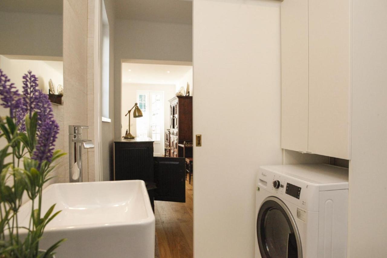 Cushy Apartment With Garden In Estoril Ngoại thất bức ảnh